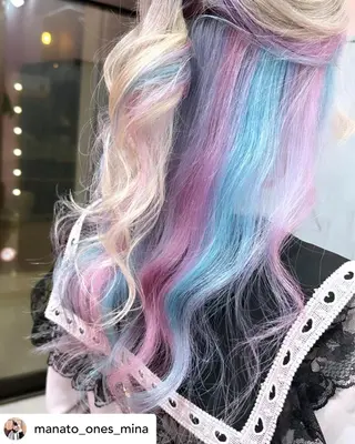 セミロング カラー ブリーチ特化🌈 MANATOのヘアスタイル