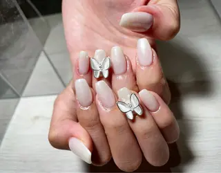 ネイル Nail Eyelash yのネイルデザイン