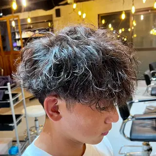 ショート パーマ メンズ シャドウ ツイスパ ニュアンスおがたのヘアスタイル