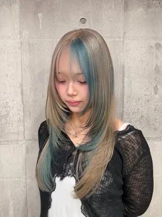 ミディアム カラー パーマ ヘアアレンジ メンズ キッズ レイヤーの魔術師 𓍼takumi𓍼のヘアスタイル