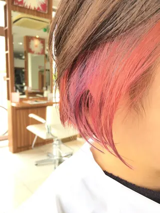 ショート カラー 白髪ぼかしハイライト 柳川拓哉のヘアスタイル