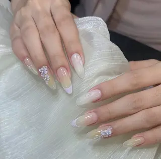ネイル WO MIAO💎のネイルデザイン