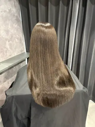 カラー nameless miichiのヘアスタイル