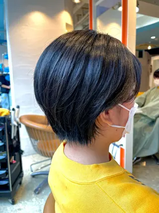 ショート うしだ かおるのヘアスタイル
