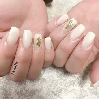 ネイル 岩本 美香のネイルデザイン
