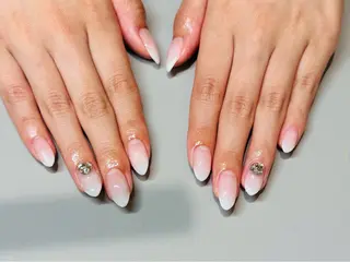 ネイル Plus Ehiku / Makotoのネイルデザイン