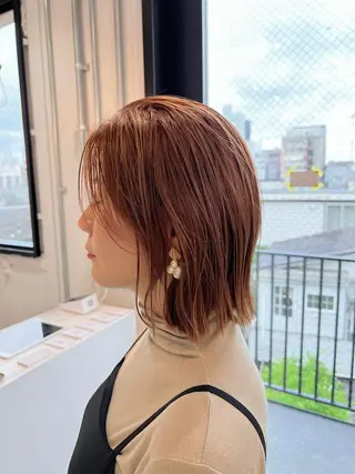 ミディアム カラー 松坂 真衣のヘアスタイル