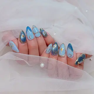 ネイル ラクロレ ハナ︎🌼のネイルデザイン