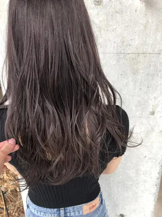 ロング e rikaのヘアスタイル