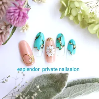 ネイル esplendor  小野寺のネイルデザイン