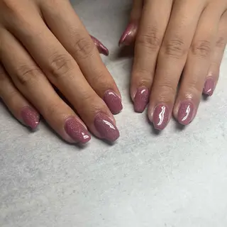 セミロング カラー mingo .のネイルデザイン