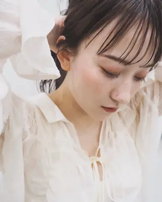 セミロング 💛🤍U too e’s /店長🧸のヘアスタイル