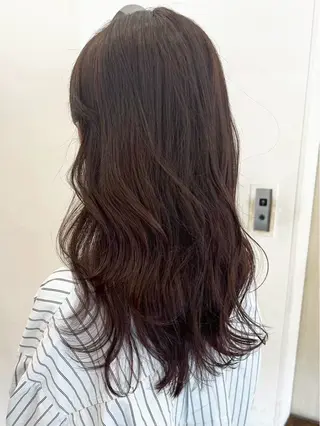 ロング カラー 杉村 南海のヘアスタイル
