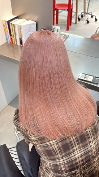 セミロング カラー ブリーチ・ダブルカラ ー🪐✩serenaのヘアスタイル