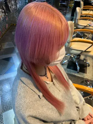 ミディアム カラー KOYA ｺﾔのヘアスタイル