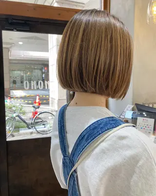 ショート 金子 歩実のヘアスタイル