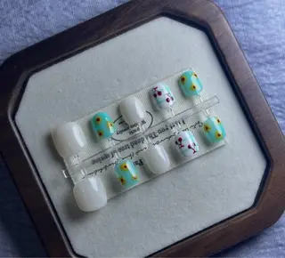 ネイル H3 Nail Tsuki🦋💙のネイルデザイン