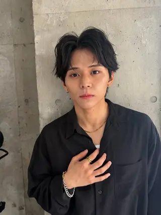 パーマ メンズ 縮毛矯正特別価格🔥 宇宙のヘアスタイル