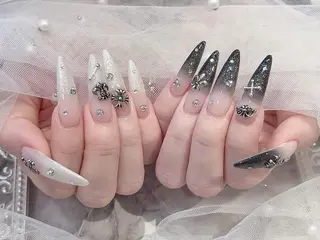 ネイル 佐藤 ゆうなのネイルデザイン