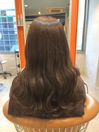 セミロング カラー うしだ かおるのヘアスタイル