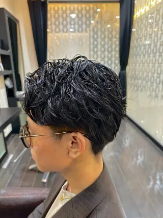 パーマ メンズ ナチュラルヘア 神田一瑳のヘアスタイル