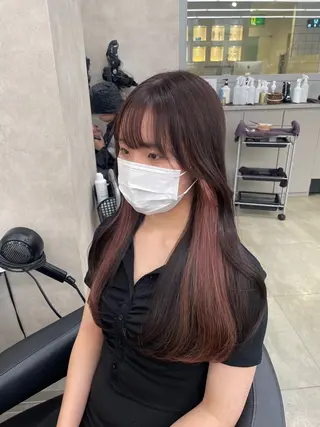 セミロング カラー 抜け感レイヤー︴ ニュアンスカラーのヘアスタイル