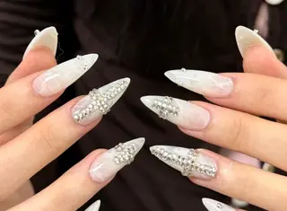 ネイル Miya🎀 nailのネイルデザイン