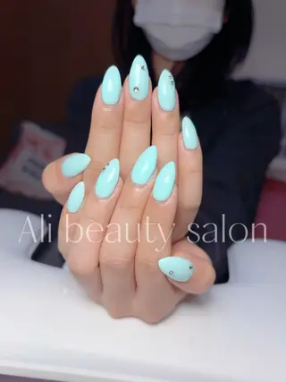 ネイル Ali 新小岩 ネイル専門のネイルデザイン