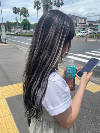 EARTH中島 秋桜久のヘアスタイル