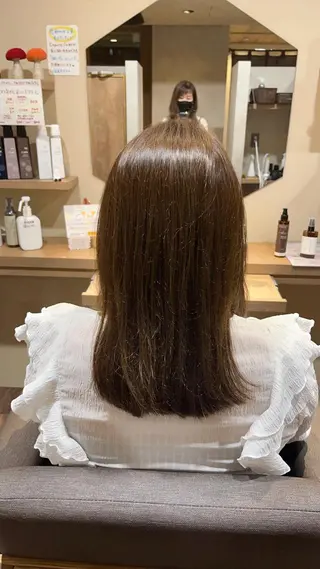 カラー 箕面駅徒歩7分カプロ 三好美鈴のヘアスタイル