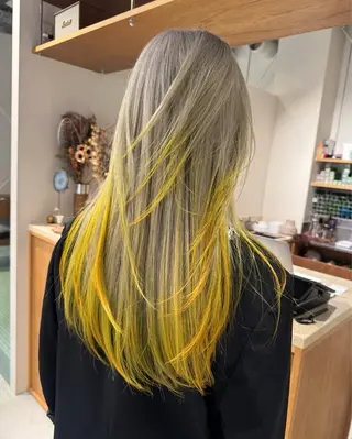 ロング 小佐田 航平のヘアスタイル