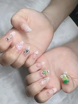ネイル Lee Nails チップ長さだし専門店のネイルデザイン