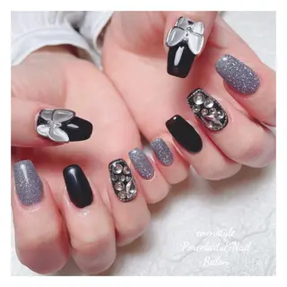ミディアム ネイル 🐾enen style 🐾のネイルデザイン