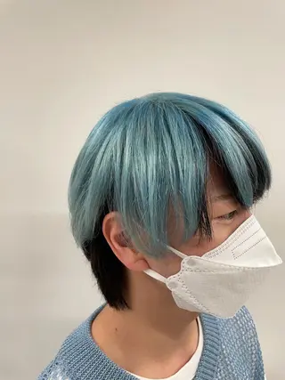 カラー メンズ 渡部凌我 小顔ウルフ ハイトーンカラーのヘアスタイル