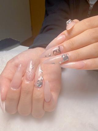 ネイル Lina  nail beautyのネイルデザイン