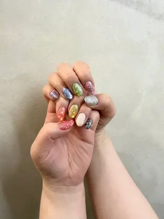 ネイル yui 🐈‍⬛🎀のネイルデザイン