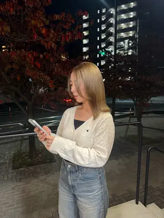 カラー DEPT 西川もかのヘアスタイル