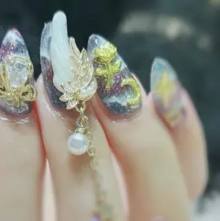 ネイル MoonNail ユリ🌸のネイルデザイン
