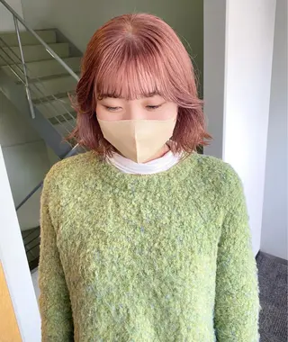 ショート カラー パーマ ヘアアレンジ デザインカラー/ボブ ブリーチカラー/ユリのヘアスタイル