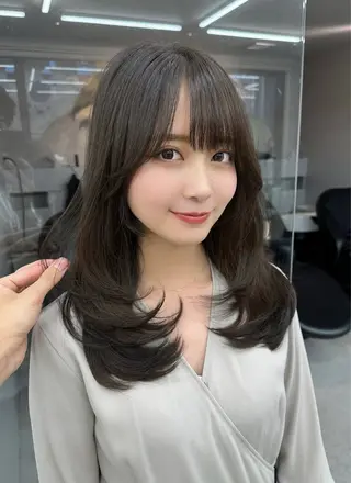 セミロング パーマ 🌈Hiroki🌈 韓国ヘア🇰🇷のヘアスタイル