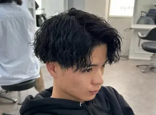 パーマ メンズ メンズ特化🔥パーマ ￥5060~/横浜のヘアスタイル
