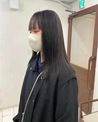 セミロング カラー puf/ rinaのヘアスタイル