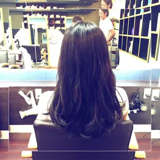 ロング 前之園 ひかるのヘアスタイル