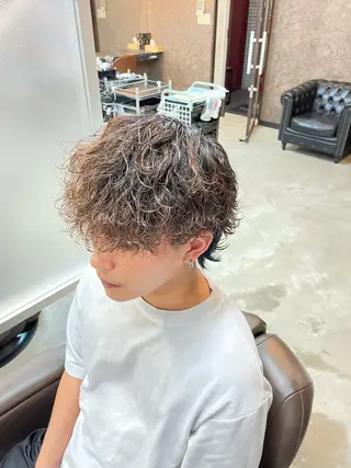 ショート パーマ メンズ メンズパーマ特化 カバヤマ　リョウのヘアスタイル