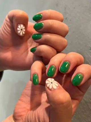 ネイル emunail あやかのネイルデザイン