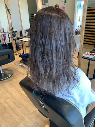 ミディアム カラー 大久保 隆蔵のヘアスタイル