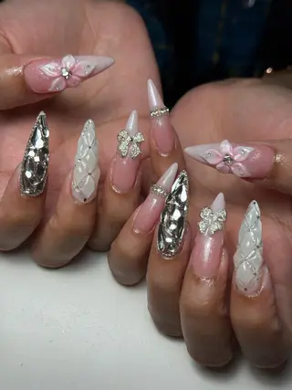 ネイル CoMo Nailのネイルデザイン
