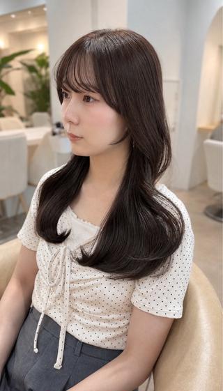 ロング カラー Akane レイヤー/艶カラーのヘアスタイル