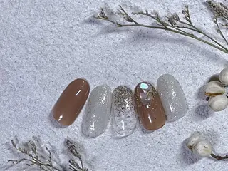 ネイル mogunail &blowのネイルデザイン