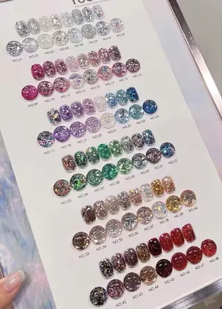 ネイル hi nails蕨のネイルデザイン